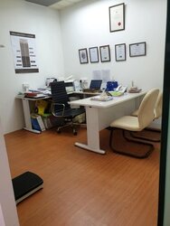 Lucky Plaza (D9), Retail #457452281